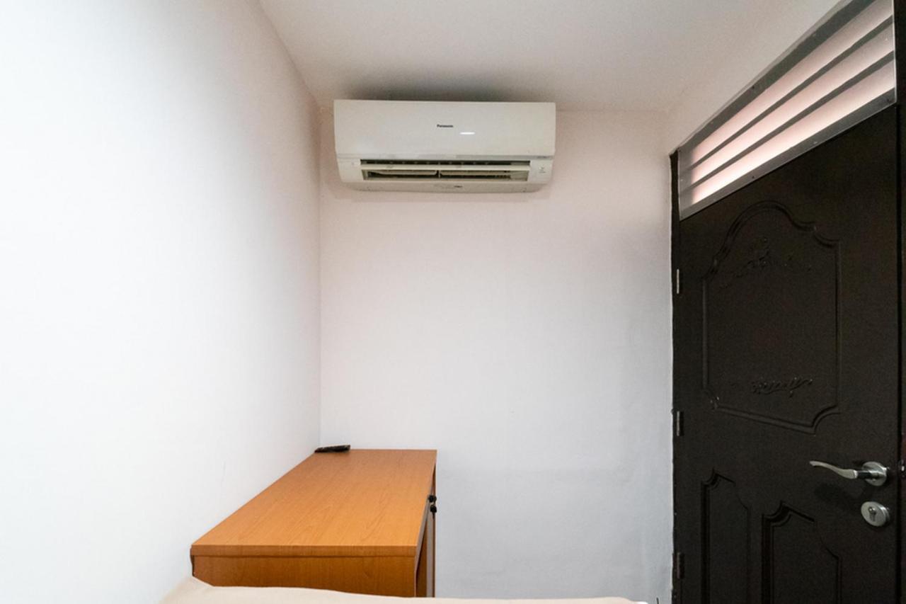 KoolKost Syariah @ Kebon Kacang III Street  Jakarta Bagian luar foto